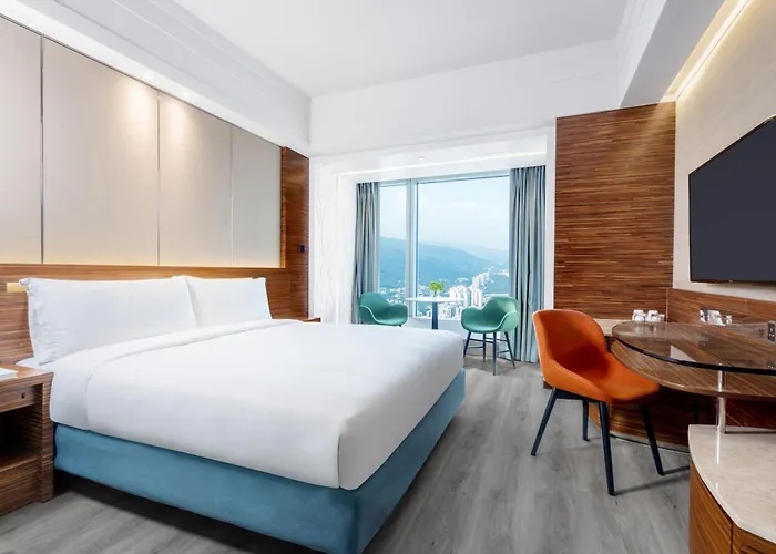 Nina Hotel Tsuen Wan West