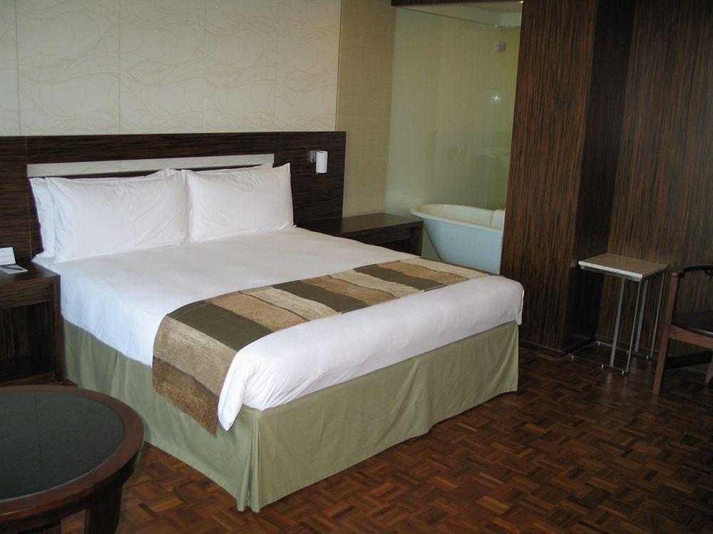 Nina Tsuen Wan West 5* 香港
